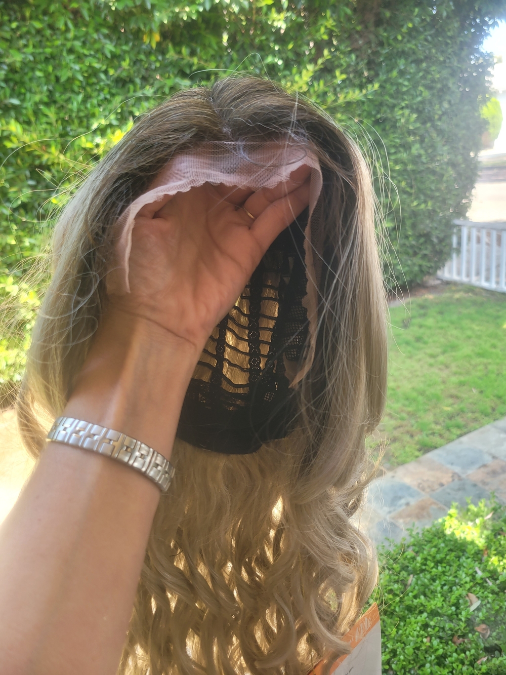Brand New, Kiss Vivacé Lux Pre-Styled Lace Front Wig in Cream Latte - Picture 4 of 15